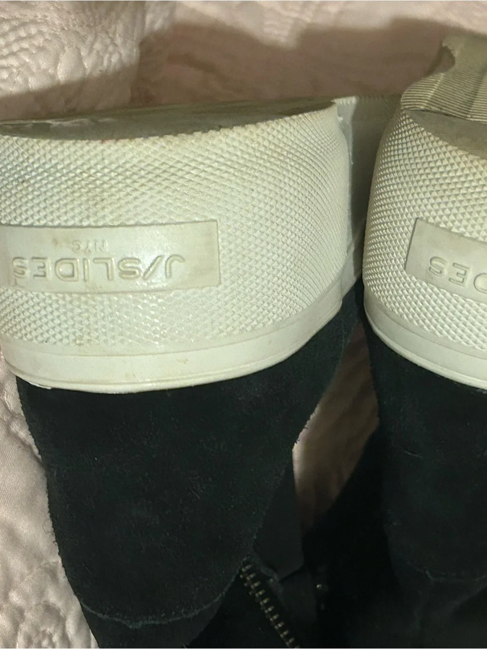 J/SLIDES black suede